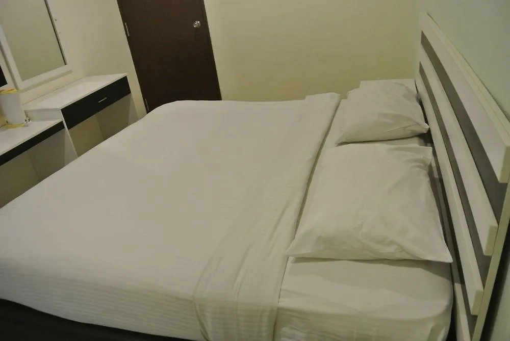 Yes Hotel Penang George Town 2*,